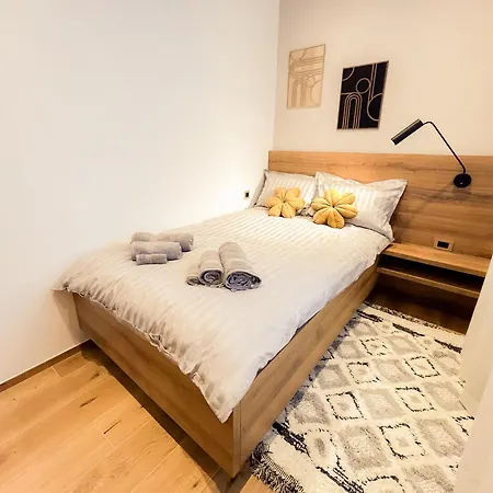 Magical Design In Apartment Tarvis